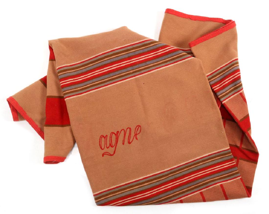 AN UNUSUAL WAGNER PALACE CAR COMPANY WOOL BLANKET (1 of 20)