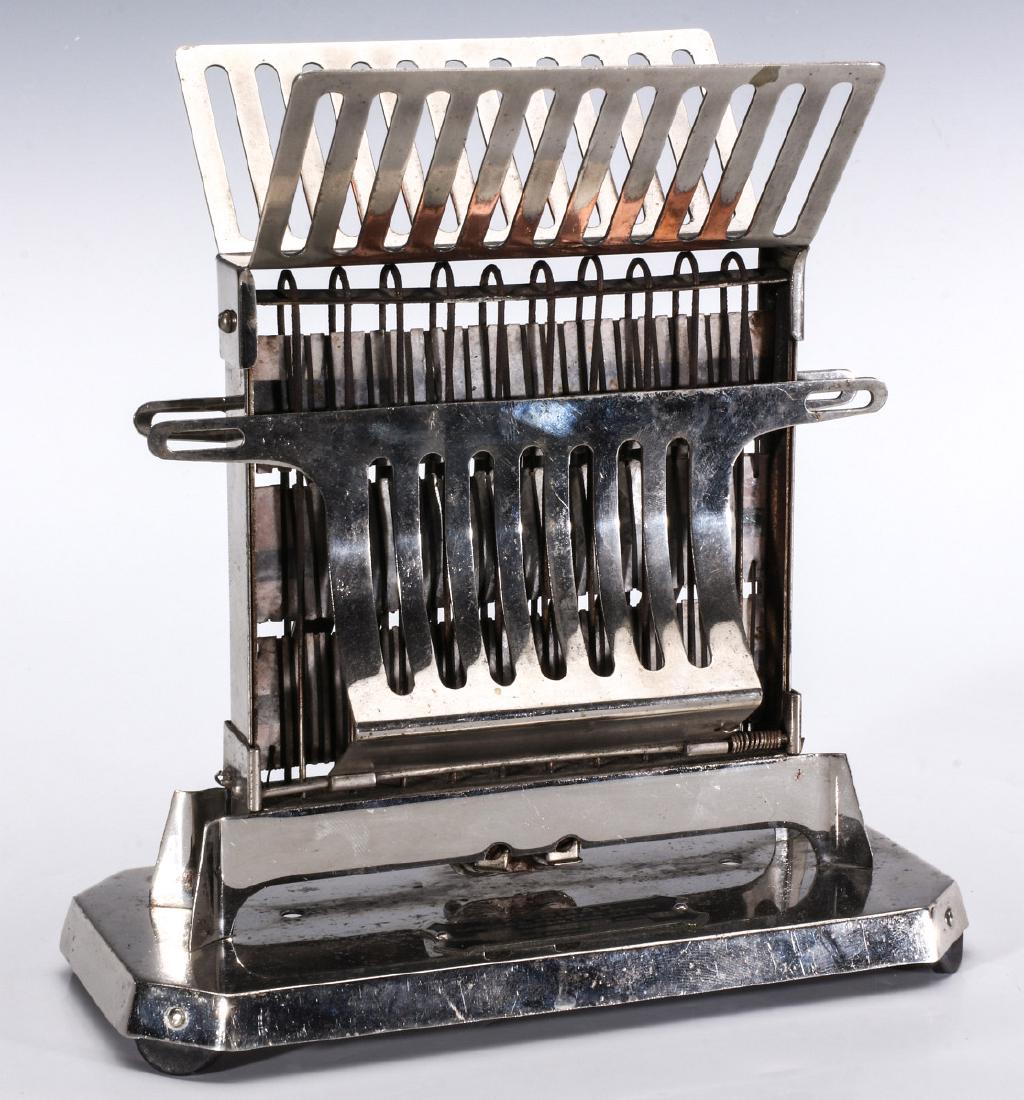 A THERMAX E-1942 ELECTRIC TOASTER, CIRCA 1913 (1 of 12)