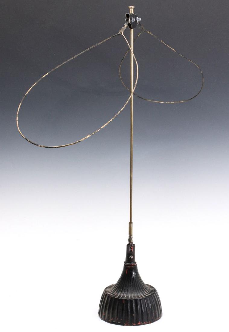 A 19TH CENTURY CLOCKWORK MECHANICAL FLY FAN (1 of 9)