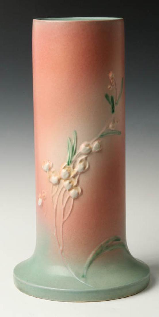 A ROSEVILLE 'IXIA' ART POTTERY LAMP BASE (1 of 12)