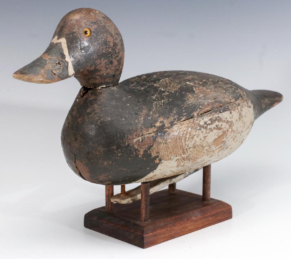 A MASON STANDARD GRADE BLUEBILL DRAKE DECOY (1 of 12)