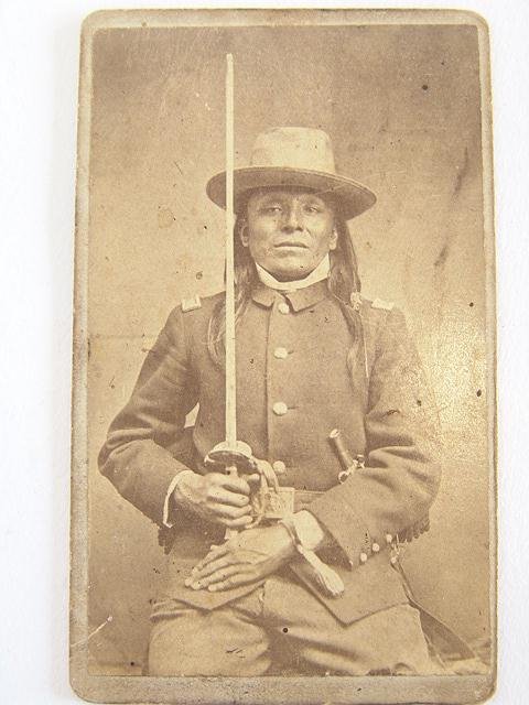 IMPORTANT CDV OF AMERICAN INDIAN IN US UNIFORM W/SA
