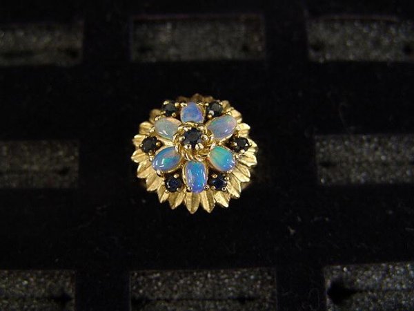 LADIES' 10K YEL GOLD OPAL & SAPPHIRE CLUSTER RING