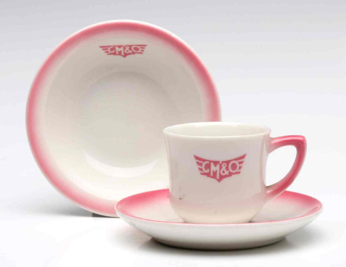 GULF, MOBILE, & OHIO ROSE DEMI CUP, SAUCER, BOWL (1 of 11)