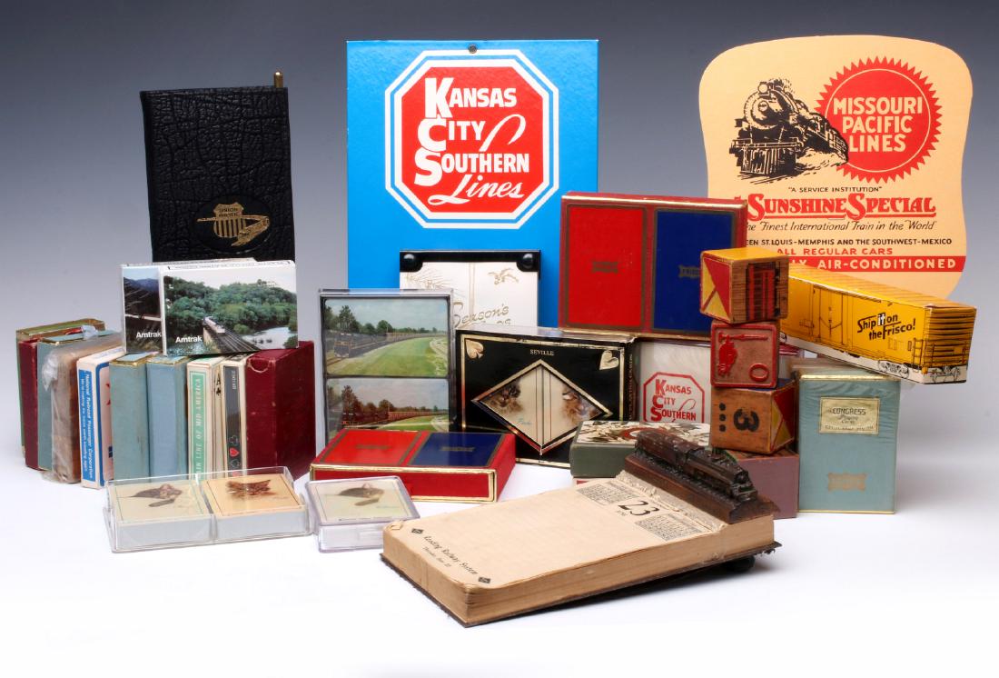 LOT OF RAILROAD PLAYING CARDS AND CALENDARS (1 of 9)