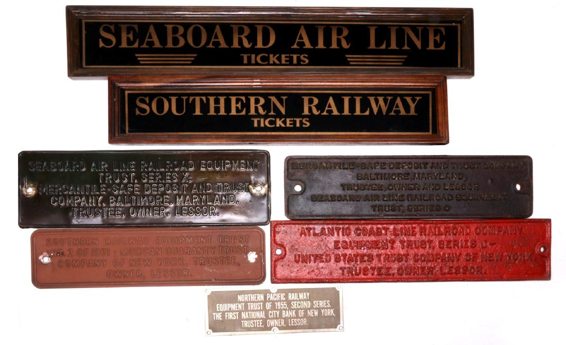 LOT OF RAILROAD SIGNS AND PLAQUES, SAL, ACL (1 of 5)