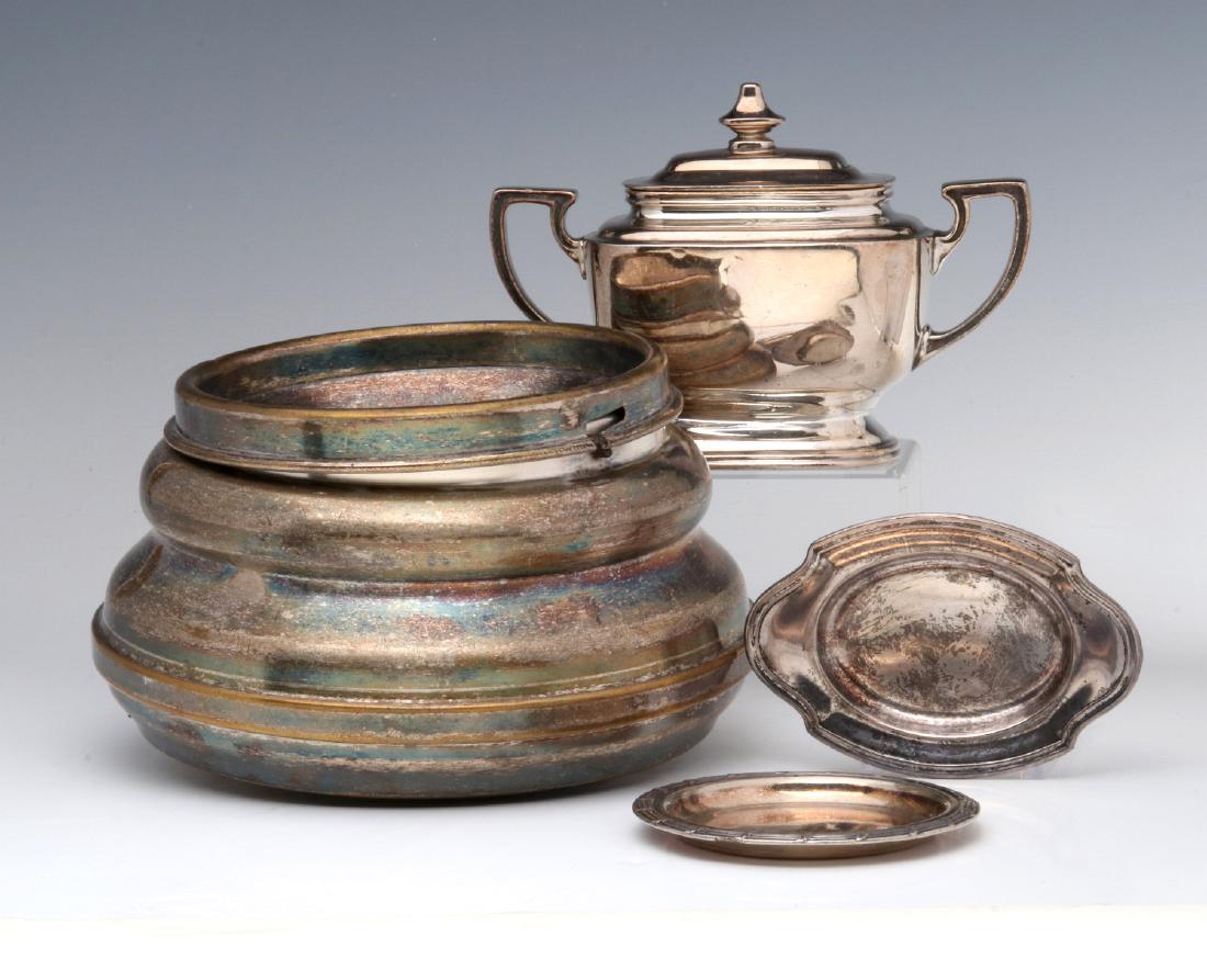 UNION PACIFIC RAILROAD SILVER SERVICE LOT (1 of 15)