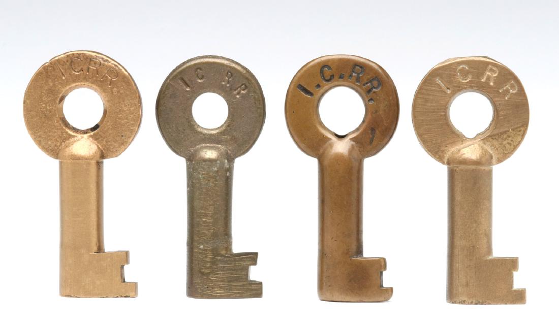 FOUR ILLINOIS CENTRAL RAILROAD SWITCH KEYS (1 of 7)