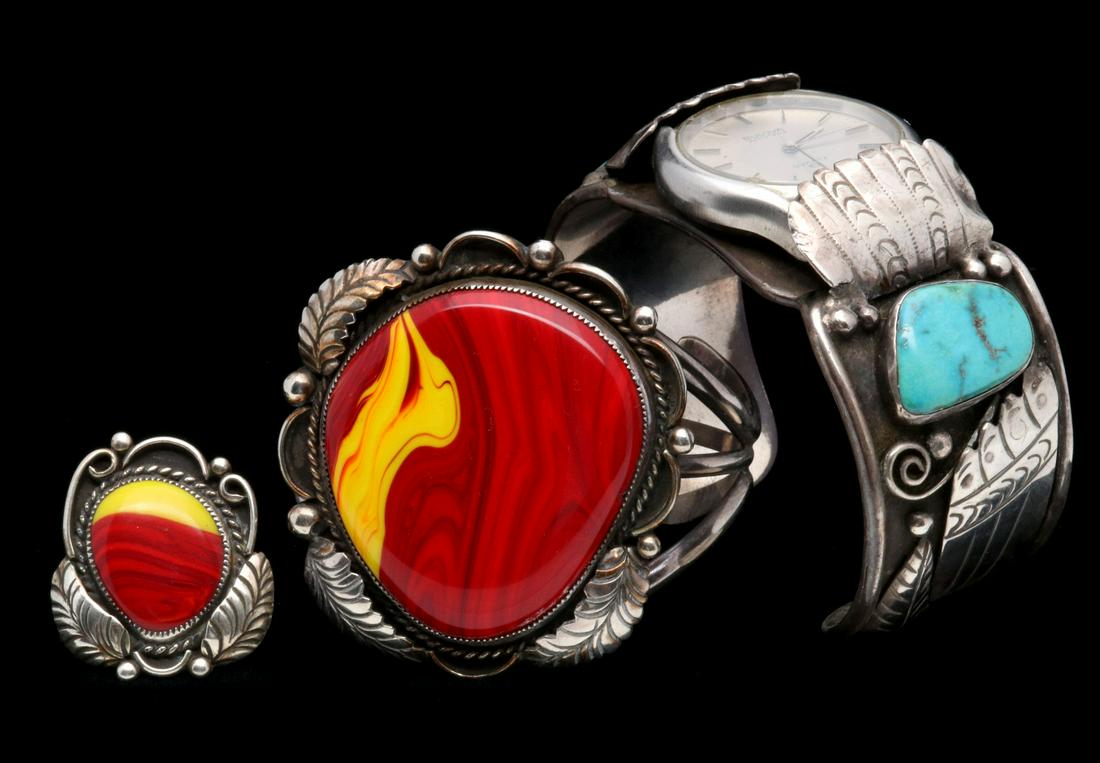 NATIVE AMERICAN TURQUOISE AND BOWLINITE JEWELRY (1 of 14)