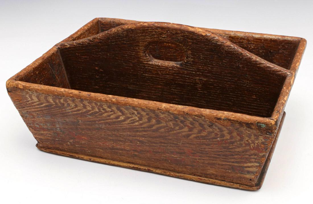 A GOOD 19TH CENTURY GRAIN PAINTED CUTLERY BOX: The open carrier with canted sides and original grain paint decoration. Measures 6 x 12.75 x 10.25 inches. We happily provide seamless in-house packing and shipping services on nearly everything we se