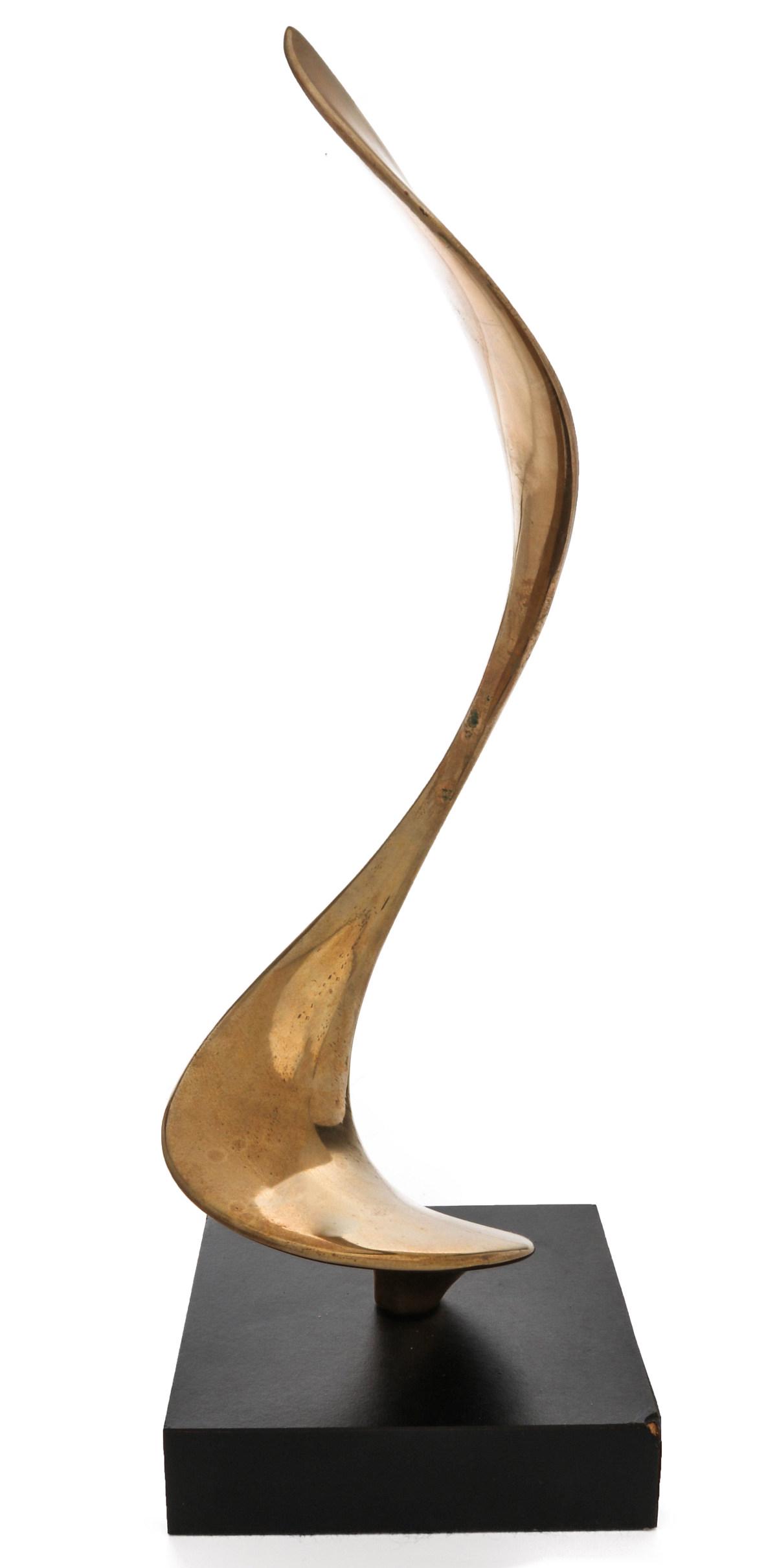 A LOUIS PEARSON (1925 - 2005) BRONZE SCULPTURE: Louis O Pearson Late 20th Century. .The freeform composition on black laminate base, signed and numbered as shown. Measures 23 x 8 x 8 inches. We happily provide seamless in-house packing and shipping