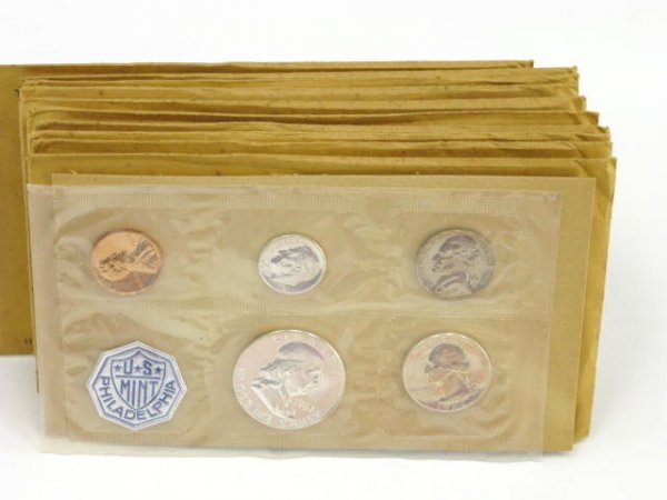 TEN 1962 PROOF SETS - 2