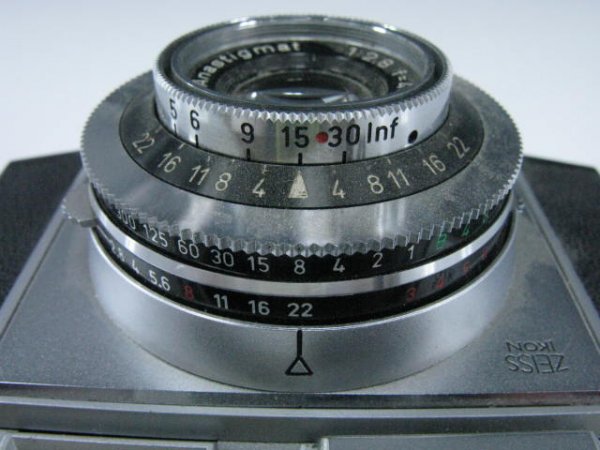 ZEISS IKON CONTINA 35MM CAMERA - 4