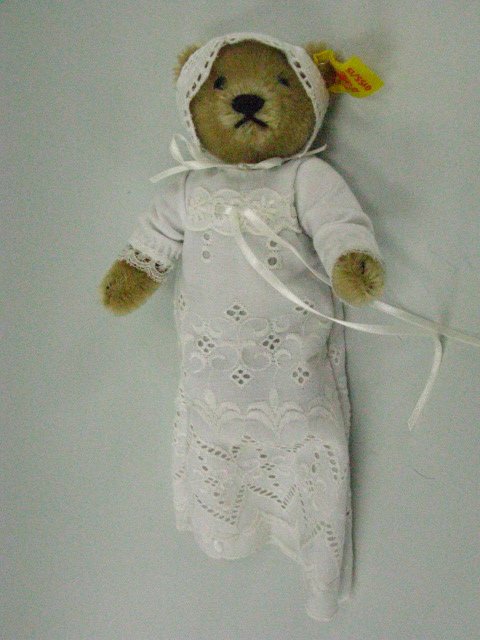 STEIFF BABY TEDDYBEAR IN NIGHT GOWN - 2