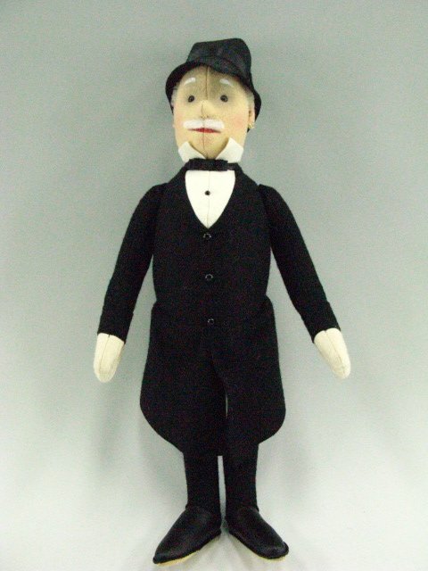 STEIFF CARICATURE DOLL MAN 19" W/GERMANY - 2