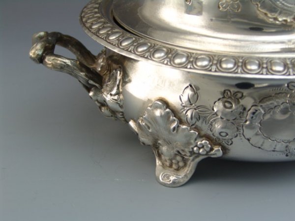 HEAVY SP COVERED VEGETABLE DISH - 5