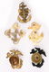 A COLLECTION OF WWII ARMY AND NAVY INSIGNIA AND PINS - 14