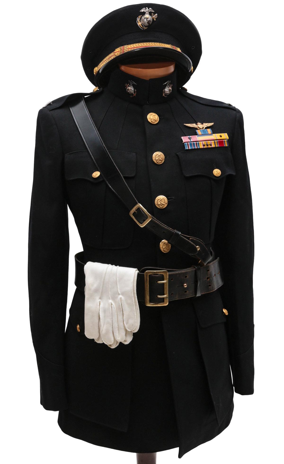 COL. GRAYDON SCOUT BOMB SQUAD GROUPING, UNIFORM, WINGS: Col. Henry O. Graydon, USMCR, Mar. Scout Bombing Squadron 932, Mar. Air Group 34, 9th Marine Aircraft Wing, Pacific Theatre. He enlisted in 1942 and was promoted to Captain a year later. As of April 1