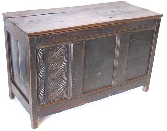 17TH CENTURY ENGLISH COFFER
