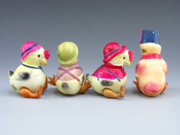4 VINTAGE CELLULOID CHICKEN OR CHICK FIGURES - 4