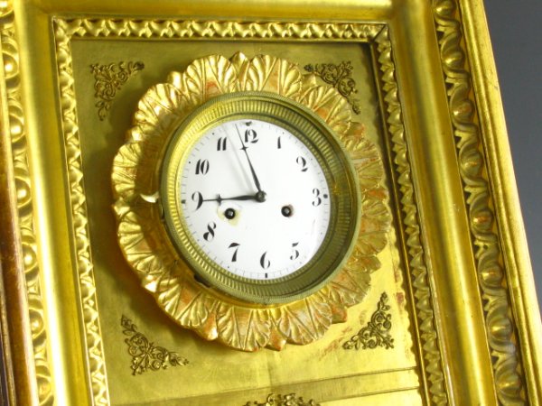 FINE FRENCH GILT PICTURE FRAME CLOCK, 19TH C. - 3