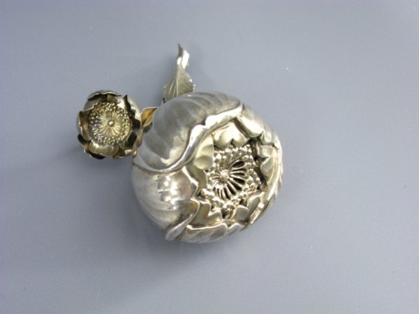 JAPANESE SILVER POPPY FORM VINAIGRETTE - 2