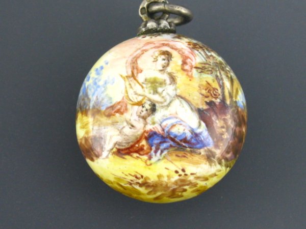 A VIENNESE ENAMEL VINAIGRETTE, CIRCA 1860 - 4