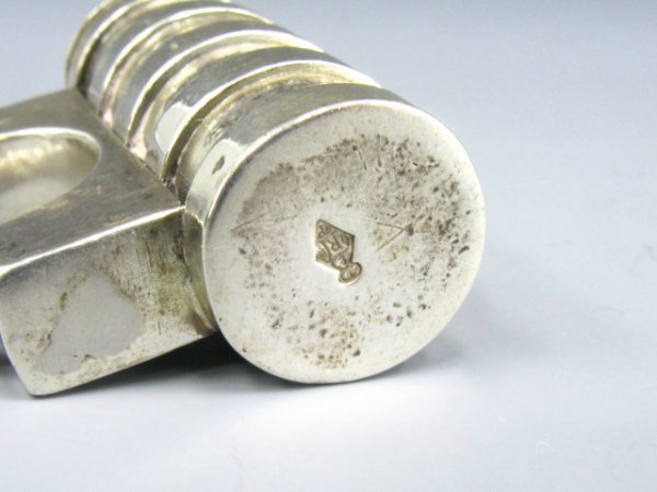 SILVER COMBINATION LOCK VINAIGRETTE - 7