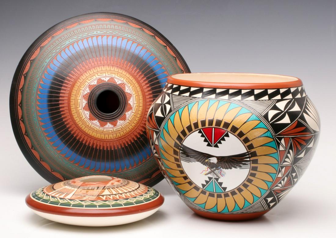 A COLLECTION OF ARTIST SIGNED NATIVE AMERICAN POTTERY (1 of 14)