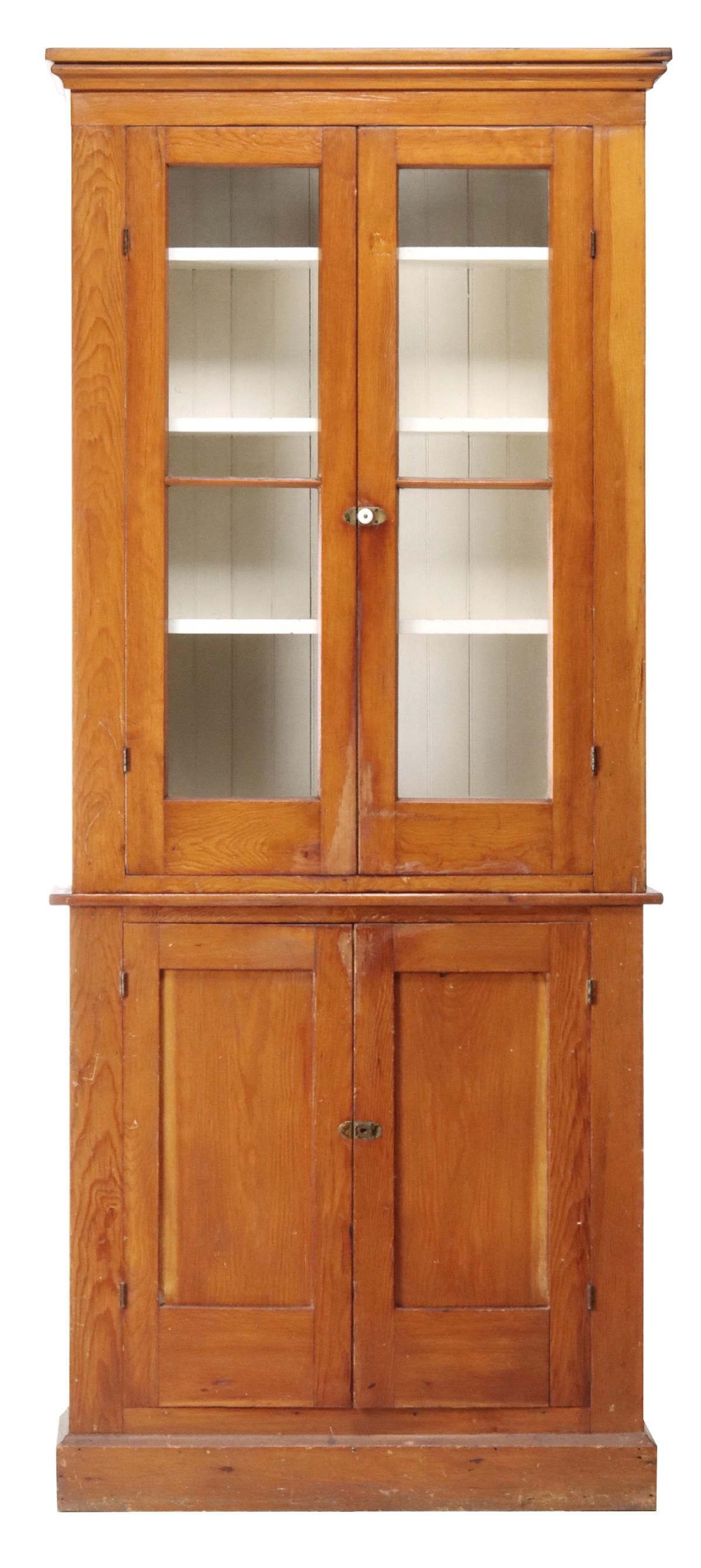 AN EARLY 20TH CENTURY YELLOW PINE CUPBOARD (1 of 4)