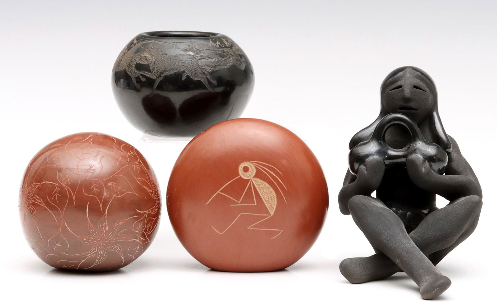 SIGNED SGRAFFITO AND FIGURAL SANTA CLARA PUEBLO POTTERY (1 of 10)