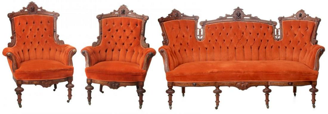 A JELIFF STYLE VICTORIAN PARLOR SET WITH LADIES' HEADS (1 of 20)