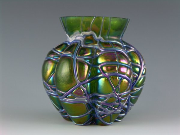 THREADED AUSTRIAN ART GLASS VASE