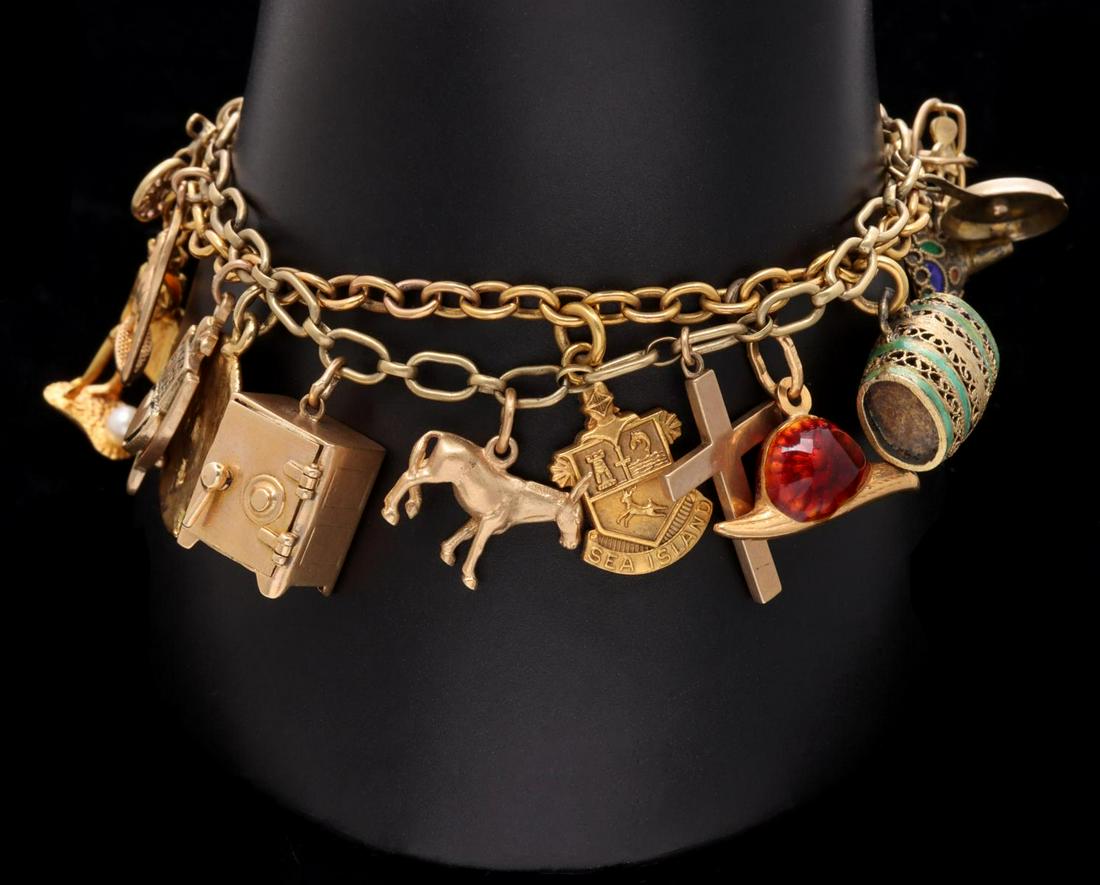 TWO VINTAGE CHARM BRACELETS WITH A TOTAL OF 18 CHARMS (1 of 9)