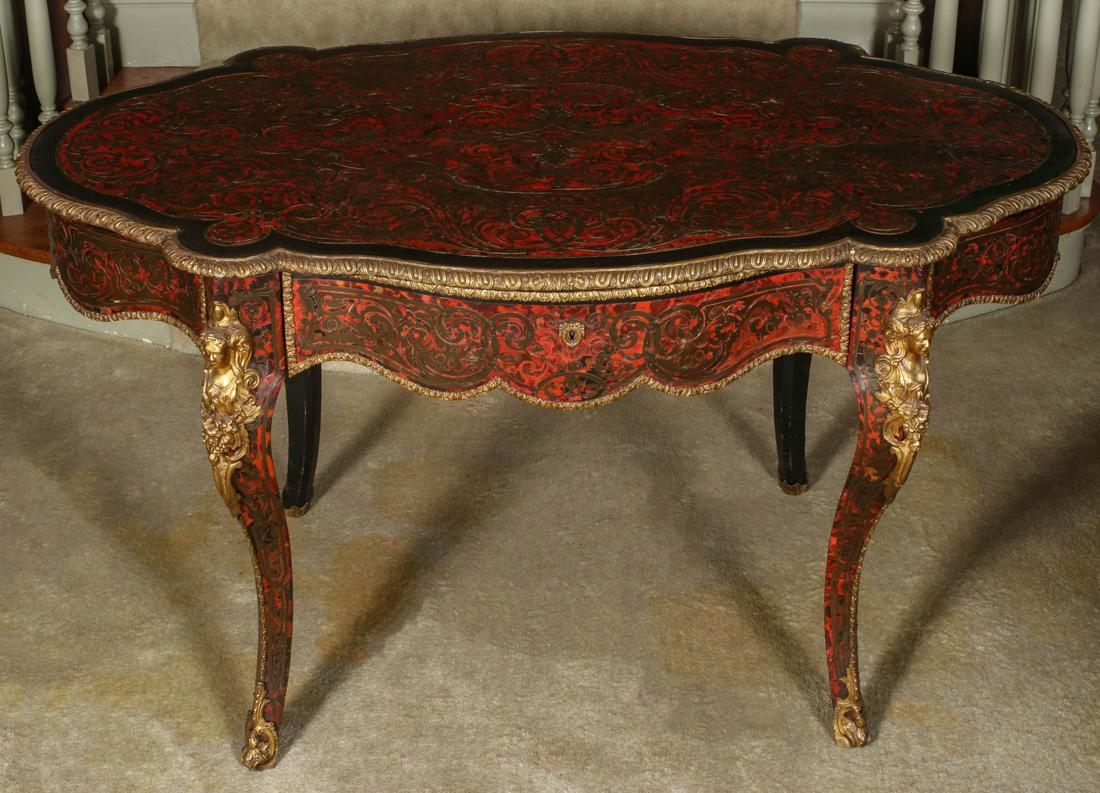 A LARGE 19TH CENTURY FRENCH BOULLE STYLE CENTER TABLE (1 of 19)