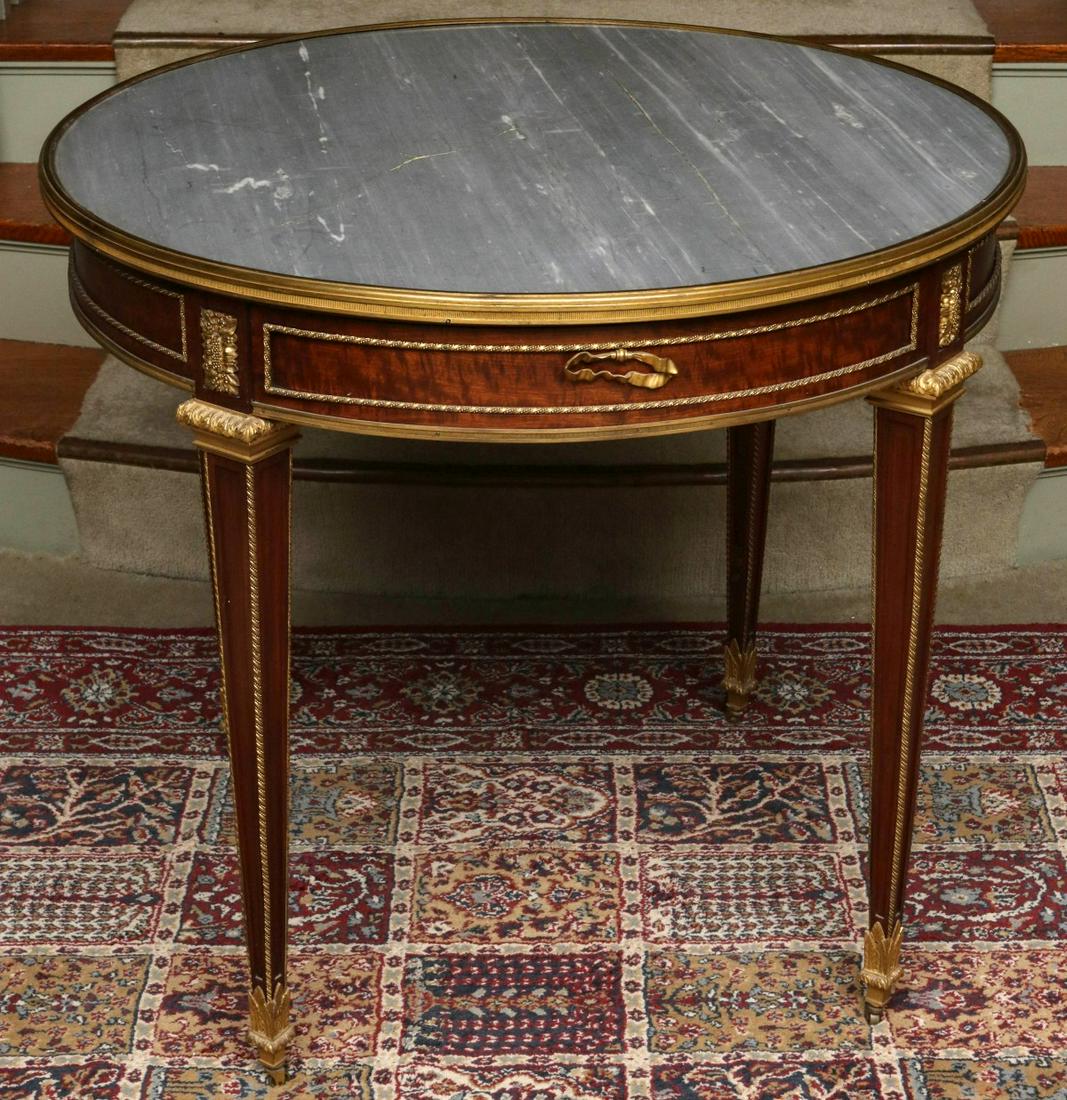 A VERY FINE FRENCH TABLE IN POOR CONDITION (1 of 18)