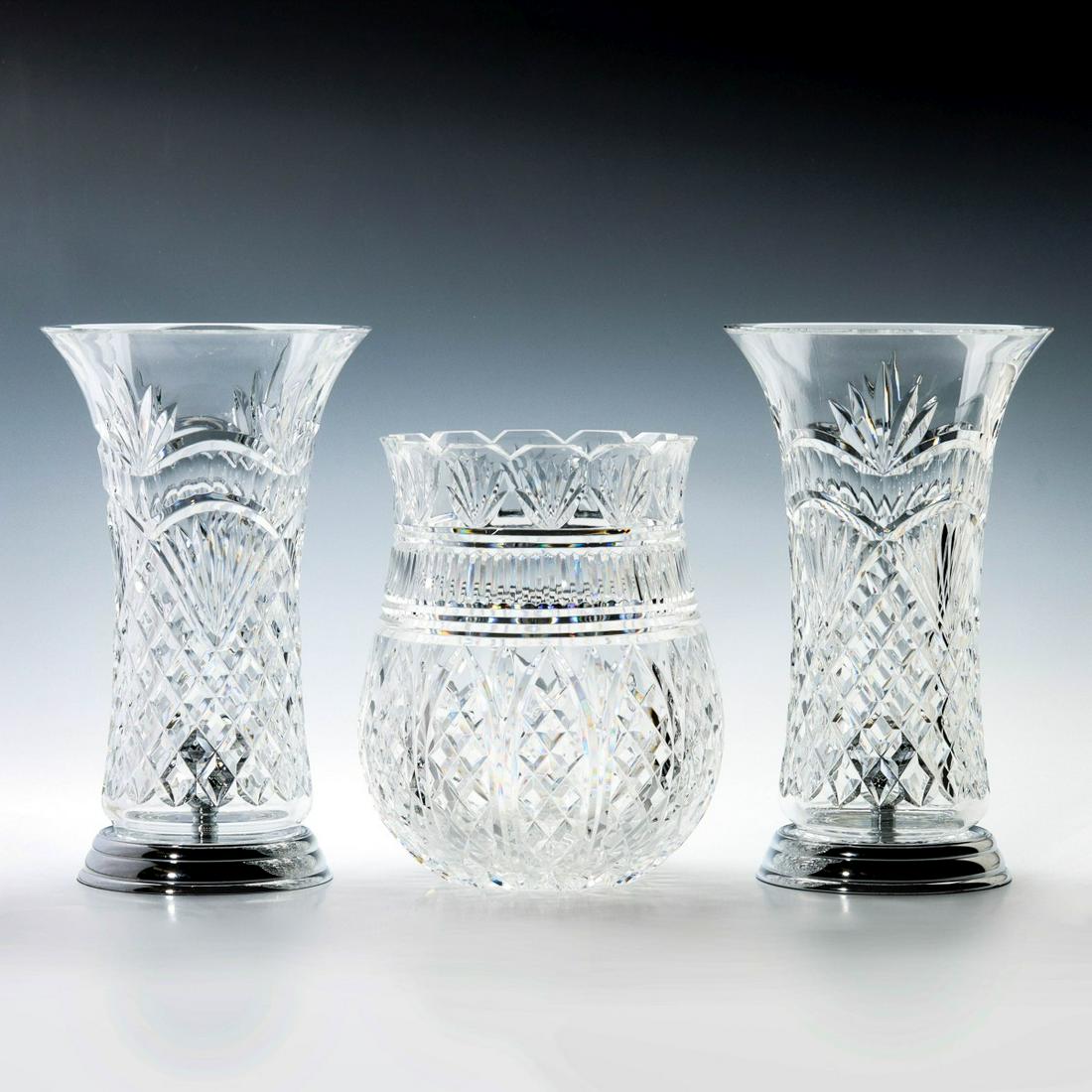 WATERFORD CRYSTAL HURRICANES AND LARGE VASE (1 of 16)