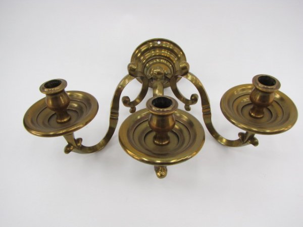 TWO CIRCA 1900 AMERICAN BRASS SCONCES