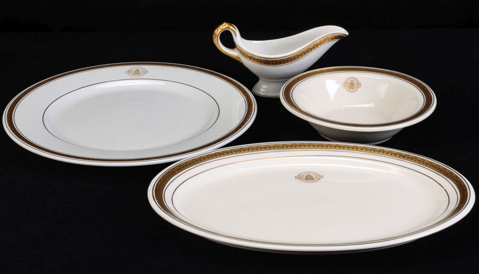 FOUR PIECES OF B&O RR 'CAPITOL' PATTERN CHINA (1 of 10)
