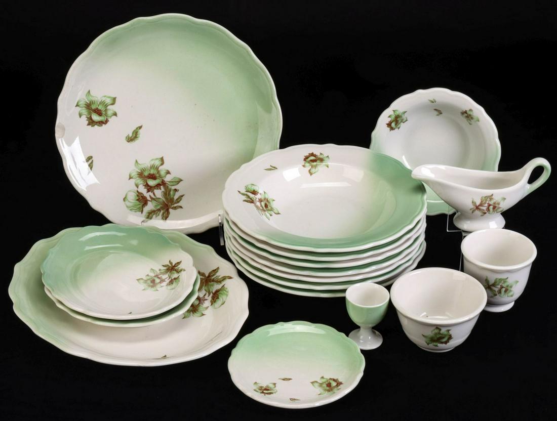 A 17-PC SET OF UNION PACIFIC RR 'DESERT FLOWER' CHINA (1 of 12)