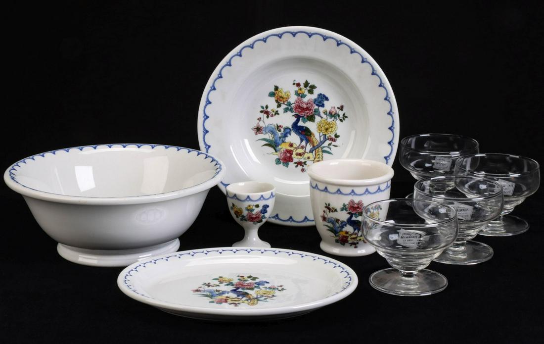 A SET OF C.M.St.P.&P. 'PEACOCK' PATTERN RAILROAD CHINA: Five pieces of railroad china in the Peacock pattern for the Chicago, Milwaukee, St. Paul and Pacific railroad includes: A footed salad serving bowl measures 3 x 8.25 inches; An 8-inch rimmed soup bow