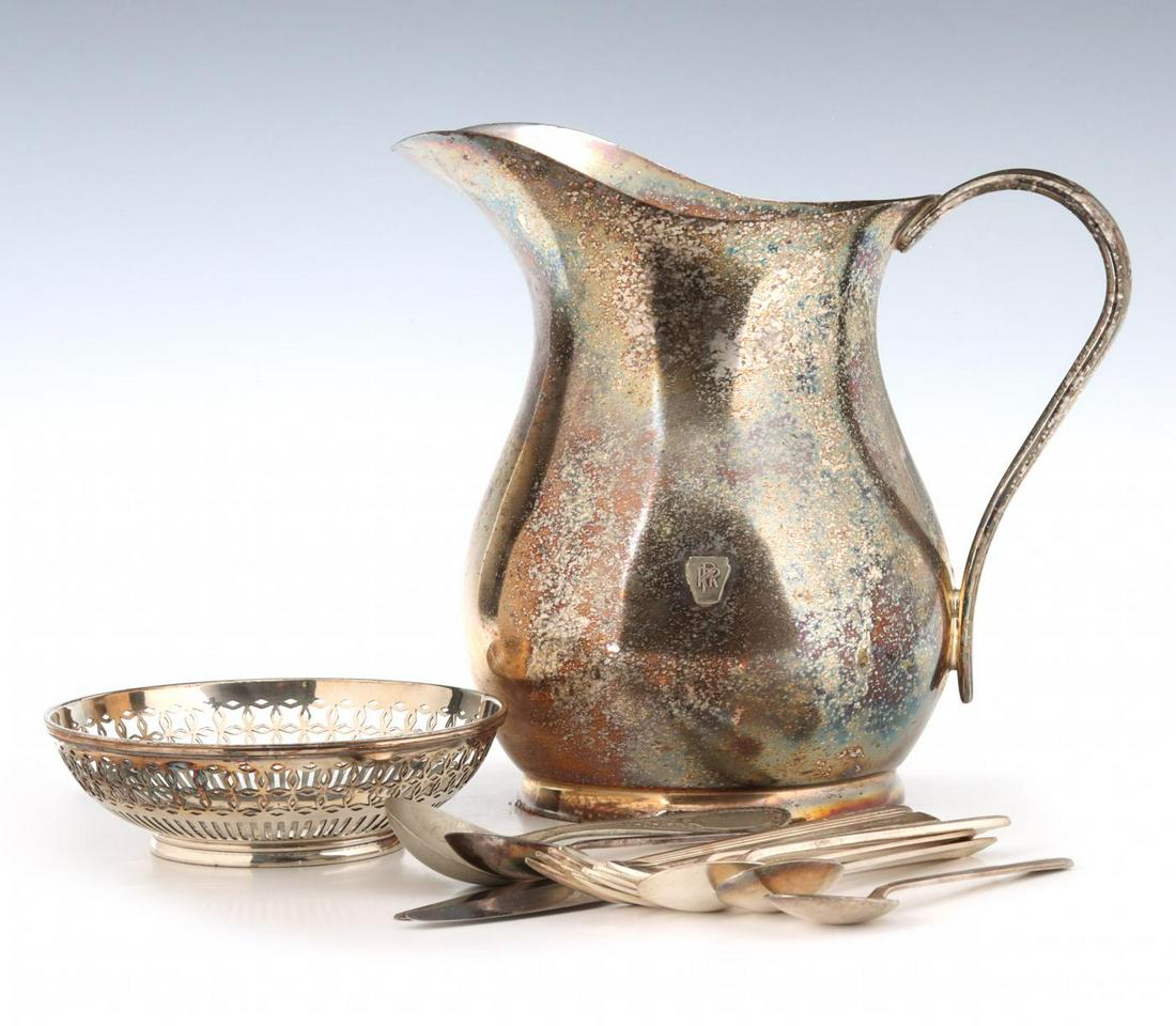PENNSYLVANIA RAILROAD SILVER HOLLOWWARE AND FLATWARE (1 of 19)