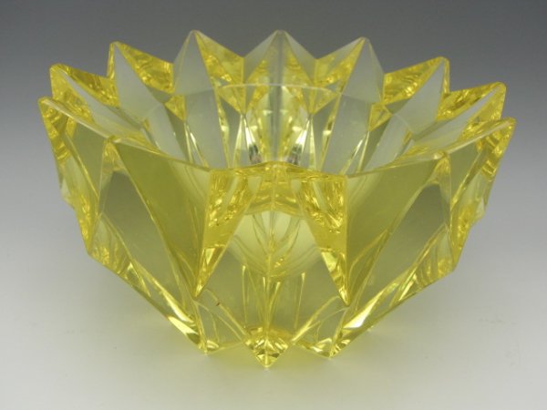AIMO OKKOLIN (Finland 1917-1982) 'WATERLILY' SCULPTURE: Titled "Lumpeenkukka" or "Water Lilly" in flawless yellow glass sculpture by Finnish designer Aimo Okkolin for maker Riihimäen Lasi Oy, engraved signature of both on polished base. Measures 4-1/2 x 7