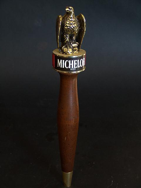 MICHELOB FIGURAL BEER TAP HANDLE: 16 inches. Very good condition.