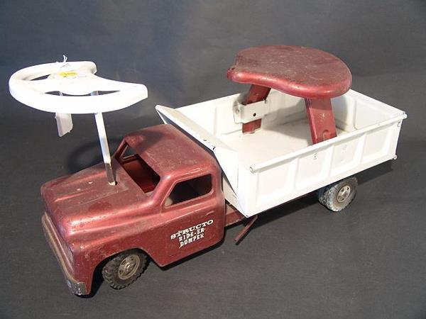 STRUCTO RIDE-ON DUMP TRUCK: STRUCTO RIDE-ON DUMP TRUCK