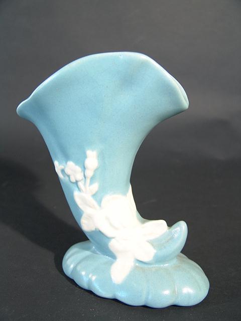 WELLER BLOSSOM ART POTTERY 6.5 INCH CORNUCOPIA VA