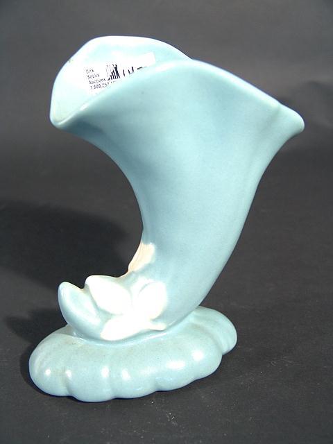 WELLER BLOSSOM ART POTTERY 6.5 INCH CORNUCOPIA VA - 2