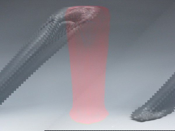 A 1920'S VAN BRIGGLE USA VASE: Mulberry finish, signed "Van Briggle, USA" and AA, measures 7.25 x 3 inches.