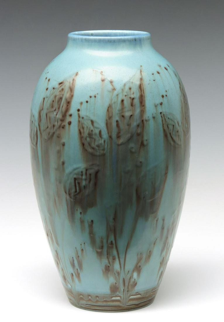A ROOKWOOD POTTERY VASE WITH RESTORATION ATTR BARRETT (1 of 11)