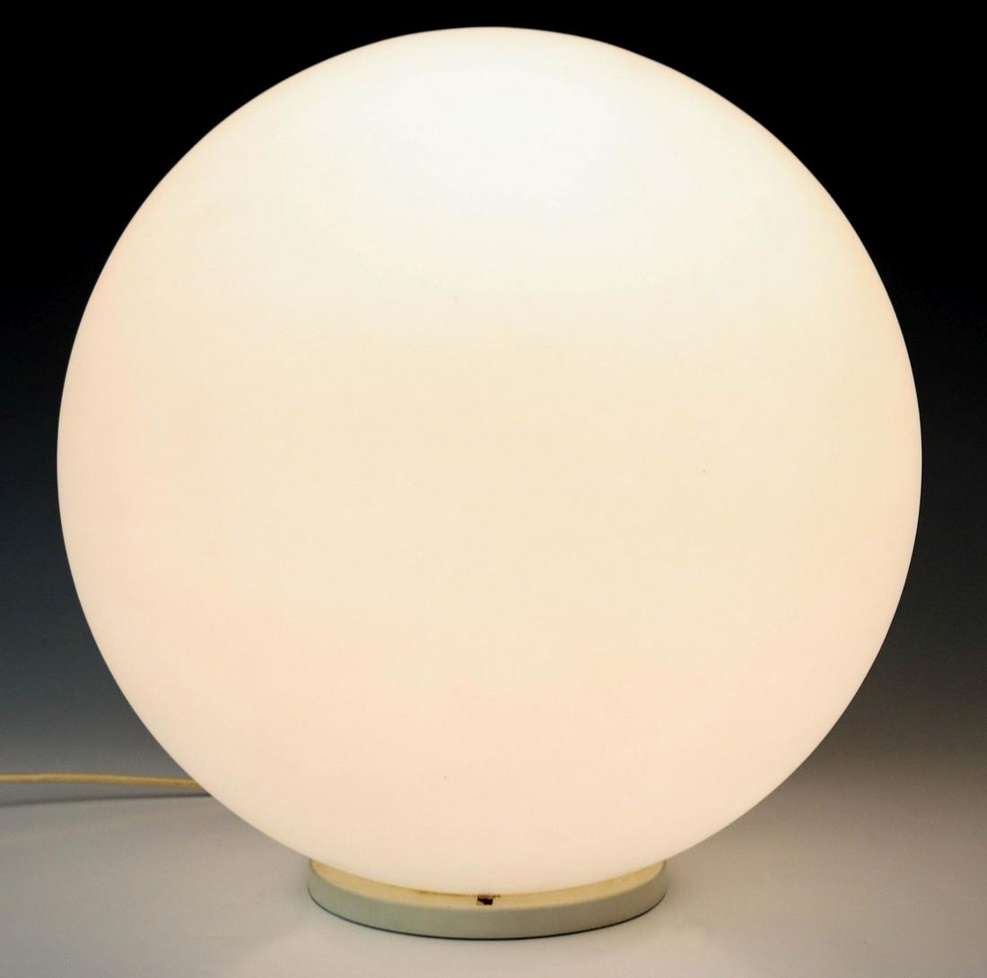 A GLO-BALL TABLE LAMP ATTRIBUTED JASPER MORRION (1 of 9)